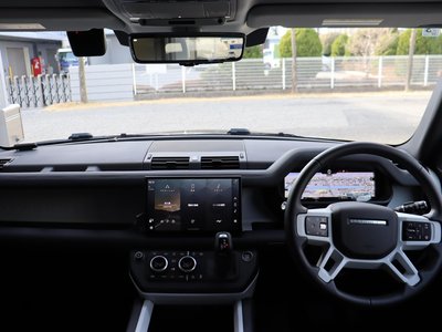 صورة مصغرة 122 لـ 2025 LAND Rover DEFENDER