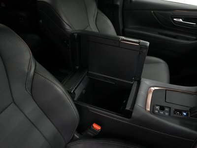 صورة 70 لـ 2023 Toyota ALPHARD