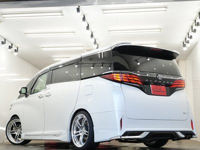 صورة 90 لـ 2023 Toyota ALPHARD