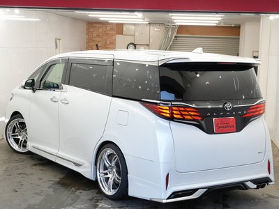 صورة 91 لـ 2023 Toyota ALPHARD