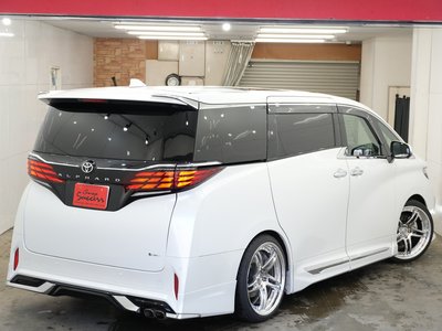 صورة 34 لـ 2023 Toyota ALPHARD