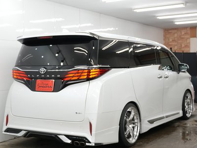 صورة 103 لـ 2023 Toyota ALPHARD