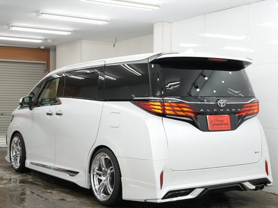 صورة 113 لـ 2023 Toyota ALPHARD