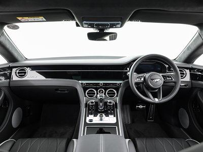 صورة 11 لـ 2025 Bentley CONTINENTAL