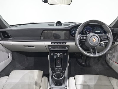 2020 Porsche 911 thumbnail 25