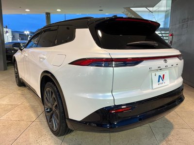 2025 Toyota CROWN ESTATE thumbnail 31