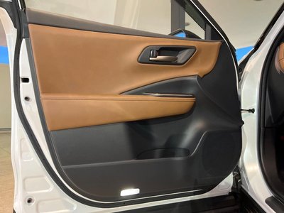 2025 Toyota CROWN ESTATE thumbnail 35