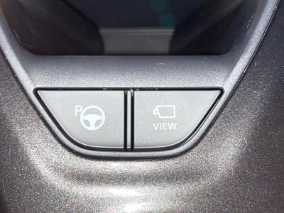 2025 Toyota CROWN ESTATE thumbnail 52