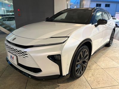 2025 Toyota CROWN ESTATE thumbnail 30