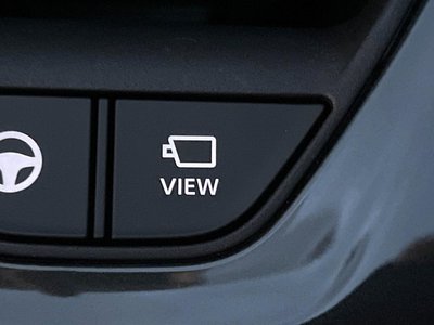 2025 Toyota CROWN ESTATE thumbnail 55