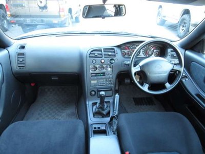 1995 Nissan SKYLINE GT-R 照片 13