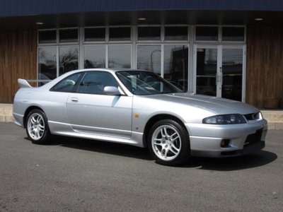 1995 Nissan SKYLINE GT-R 照片 1