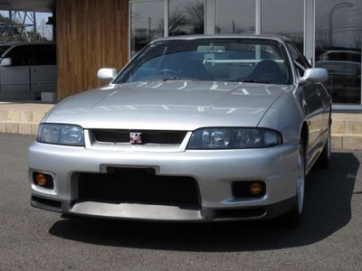 1995 Nissan SKYLINE GT-R 照片 2