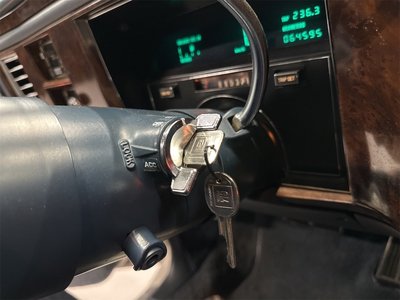 1992 Cadillac FLEETWOOD — миниатюра 31