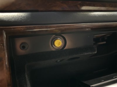 1992 Cadillac FLEETWOOD — миниатюра 49