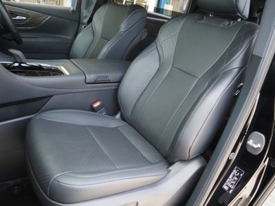 صورة 32 لـ 2023 Toyota VELLFIRE