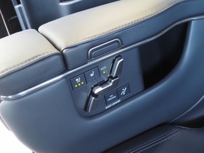 صورة 36 لـ 2023 Toyota VELLFIRE