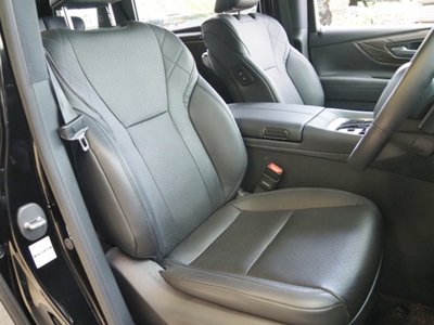صورة 30 لـ 2023 Toyota VELLFIRE