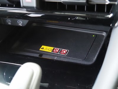 صورة 70 لـ 2023 Toyota VELLFIRE