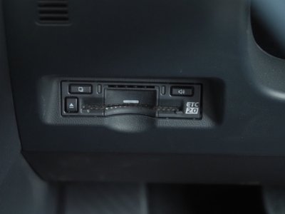 صورة 66 لـ 2023 Toyota VELLFIRE