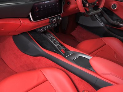 صورة مصغرة 28 لـ 2022 Ferrari PORTOFINO M