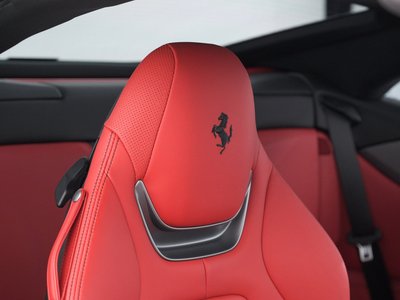 صورة مصغرة 19 لـ 2022 Ferrari PORTOFINO M
