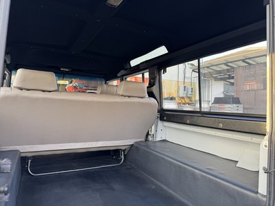 1996 LAND Rover DEFENDER photo 18
