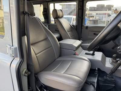 1996 LAND Rover DEFENDER photo 10