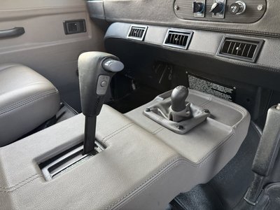 1996 LAND Rover DEFENDER photo 13