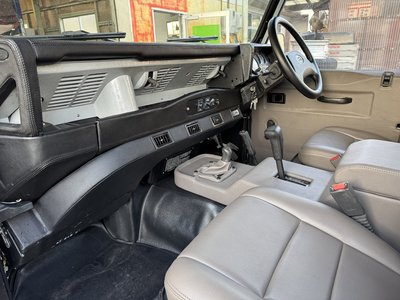 1996 LAND Rover DEFENDER photo 14