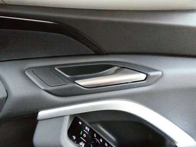 2025 AUDI Q5 SPORTBACK thumbnail 30