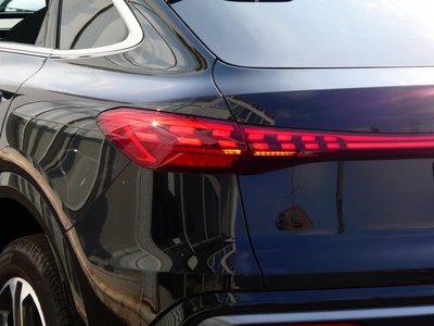 2025 AUDI Q5 SPORTBACK thumbnail 58