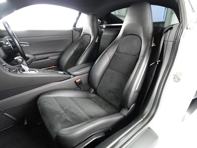 2018 Porsche 718 photo 11
