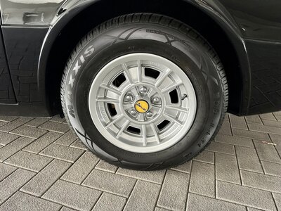 1975 Ferrari DINO photo 17