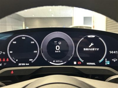 2024 Porsche TAYCAN photo 12