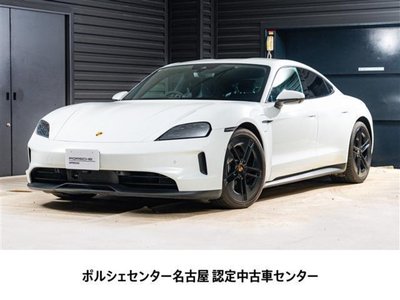 2024 Porsche TAYCAN photo 1