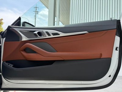 صورة مصغرة 41 لـ 2022 BMW 8 SERIES CABRIOLET