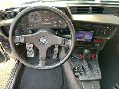 صورة 25 لـ 1987 BMW 6 SERIES