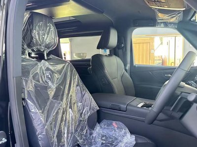 2026 Toyota ALPHARD photo 13