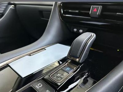 2026 Toyota ALPHARD photo 10