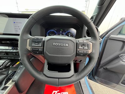 صورة 65 لـ 2024 Toyota LAND CRUISER 250