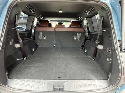 صورة 56 لـ 2024 Toyota LAND CRUISER 250