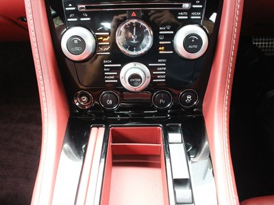 2012 Aston Martin V8 缩略图 43