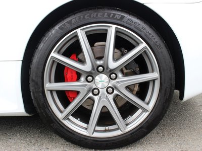 2012 Aston Martin V8 缩略图 18