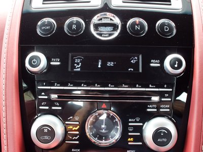 2012 Aston Martin V8 缩略图 42