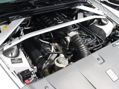 2012 Aston Martin V8 缩略图 64