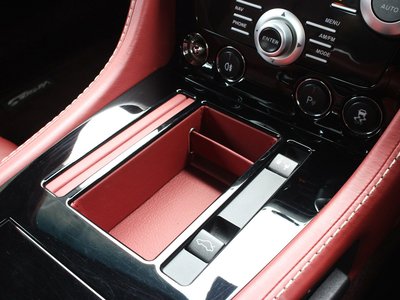 2012 Aston Martin V8 缩略图 39