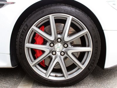2012 Aston Martin V8 缩略图 15