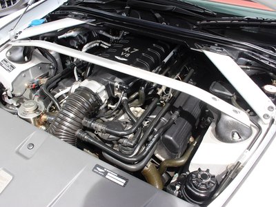 2012 Aston Martin V8 缩略图 12