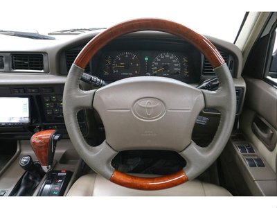 صورة 15 لـ 1996 Toyota LAND CRUISER 80